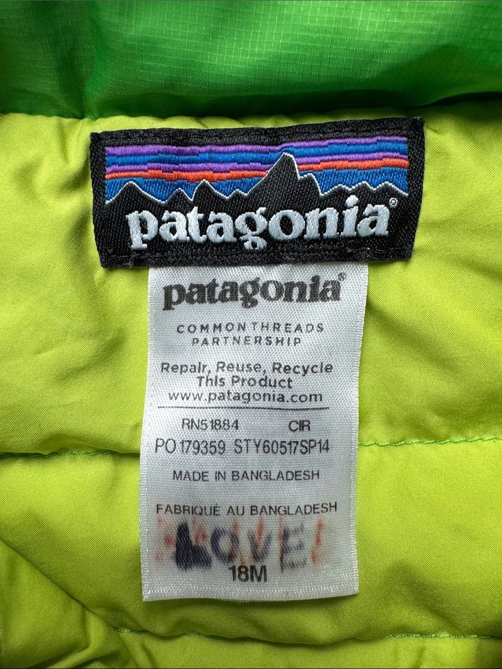 Very Good Patagonia Kids Bright Green Lightweight Puffer Jacket